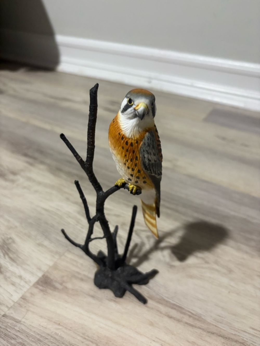 1985 Royal Worcester American Kestrel Figurine Birds of Prey Series
